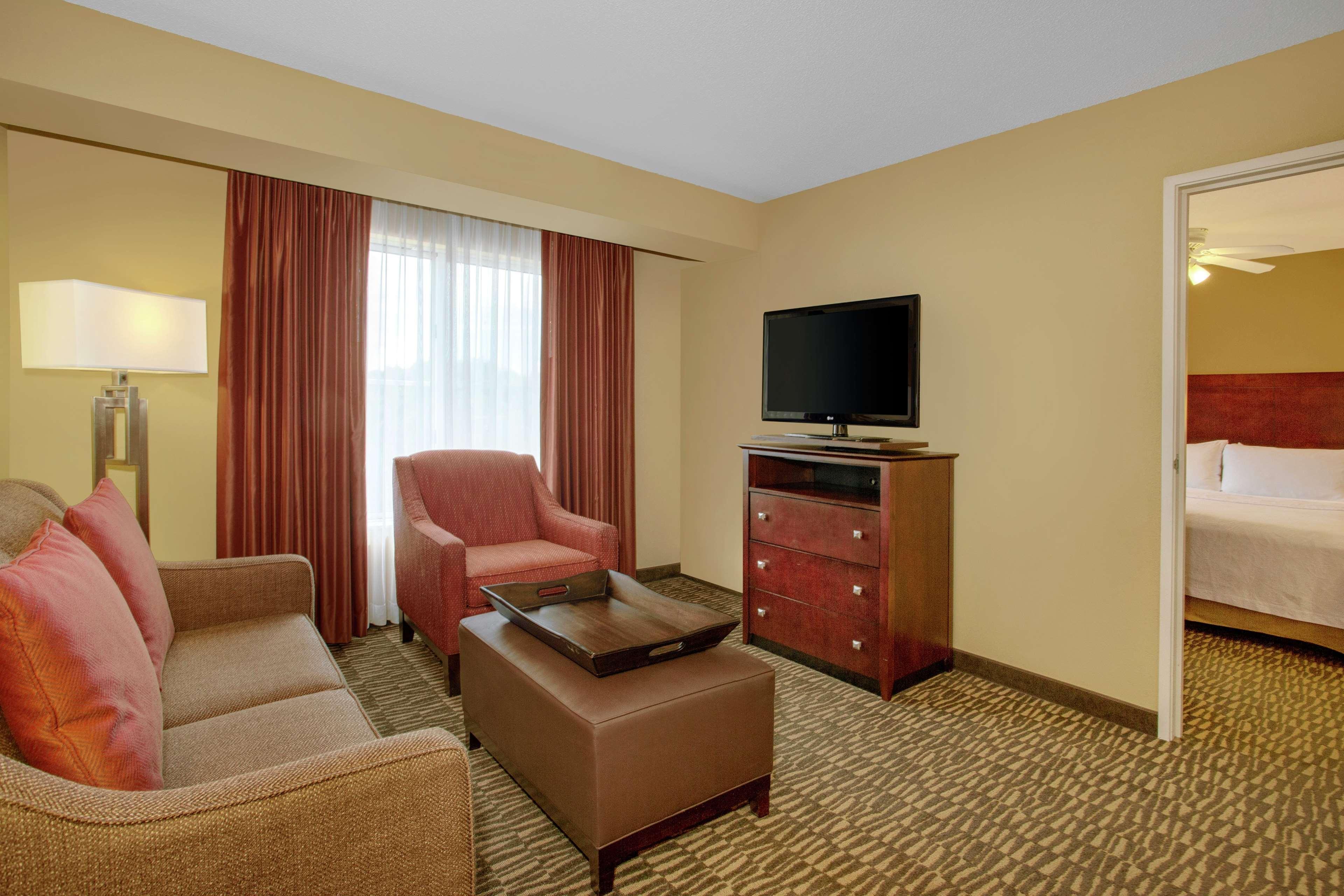 Homewood Suites By Hilton Tampa-Brandon Экстерьер фото