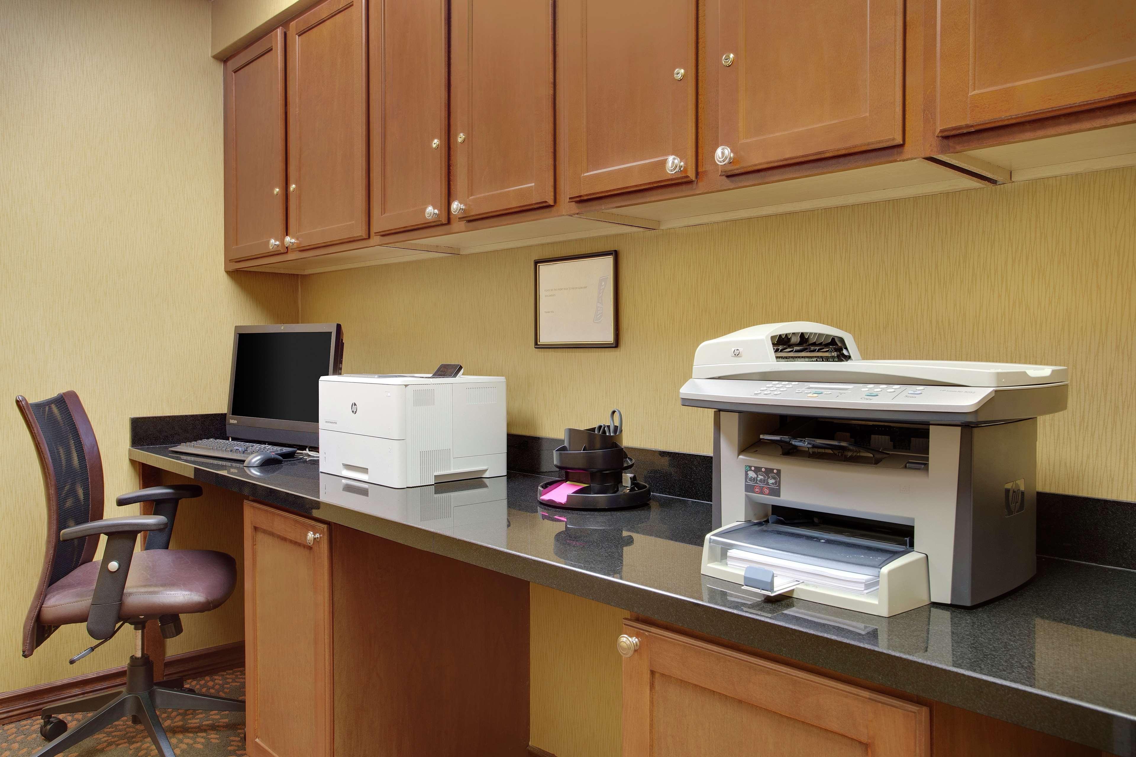 Homewood Suites By Hilton Tampa-Brandon Экстерьер фото