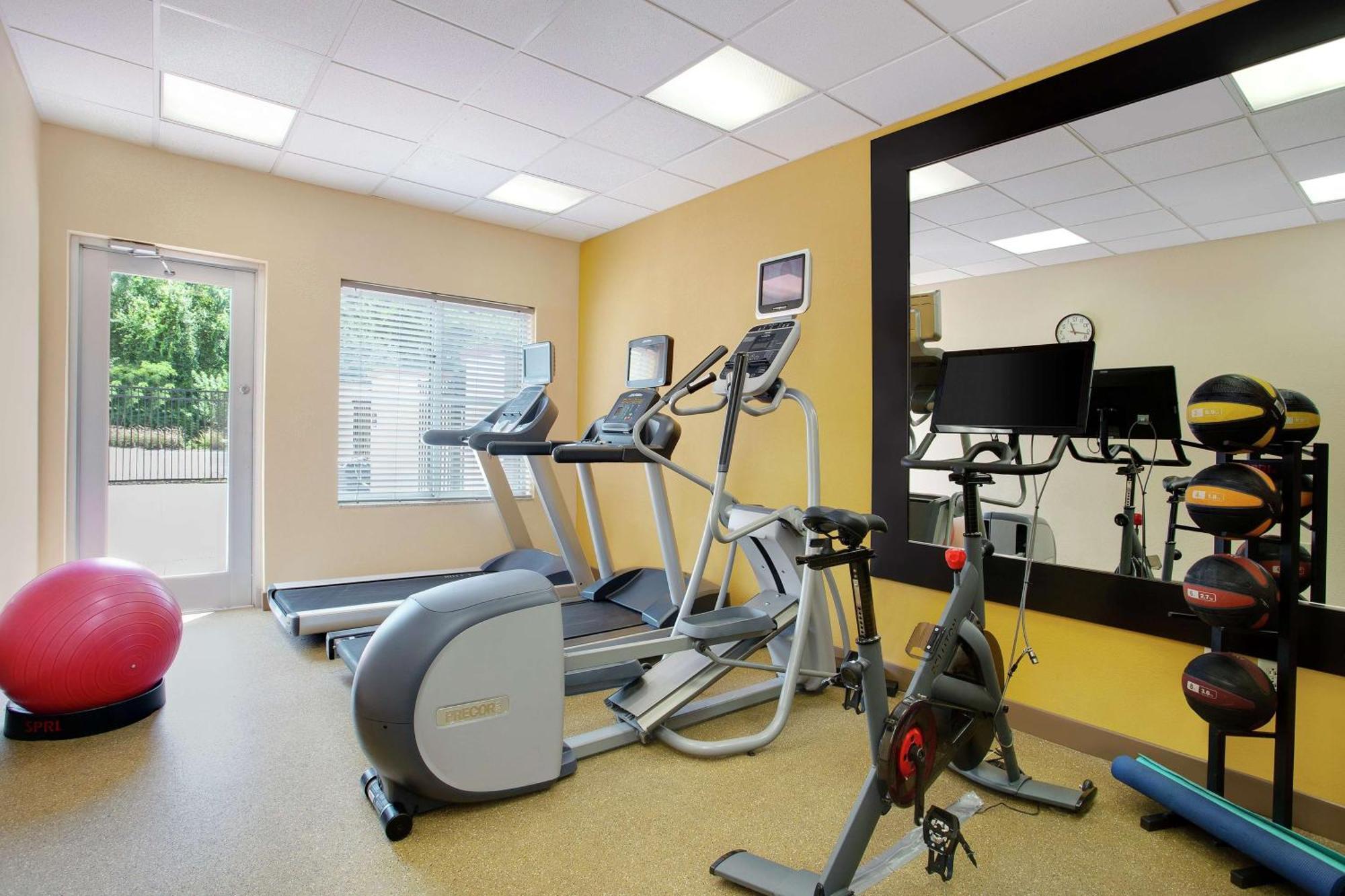 Homewood Suites By Hilton Tampa-Brandon Экстерьер фото