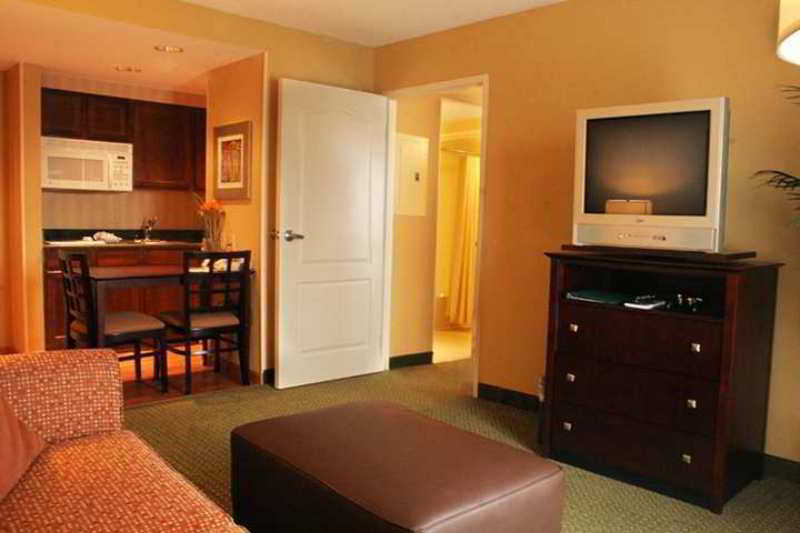 Homewood Suites By Hilton Tampa-Brandon Номер фото